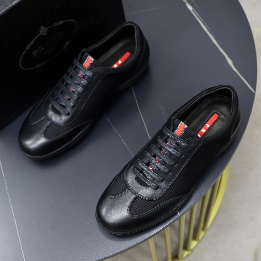 Factory price: 600💰Top original order Brand: PRADA (Prada) Standard code: Men's size 38/44 (45 can be customized) Grade: Same as the official website Material: Original cowhide surface, cowhide lining, original wear-resistant soft outsole Style category: casual sports shoes, young fashion, European and American trends, British style Color: actual picture color